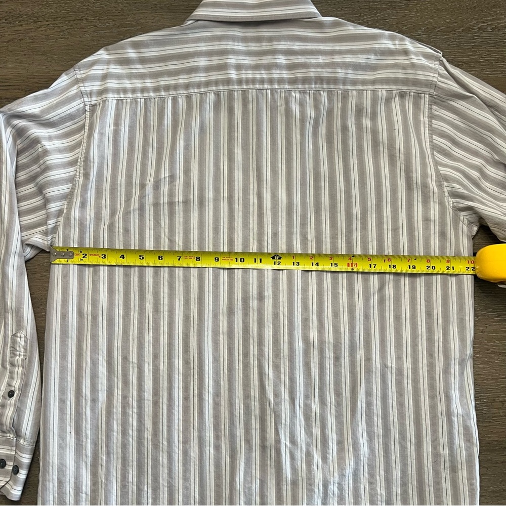 Eighty Eight Y2K Men's Gray Striped Button Down Shirt with Crest design size L - Picture 11 of 11